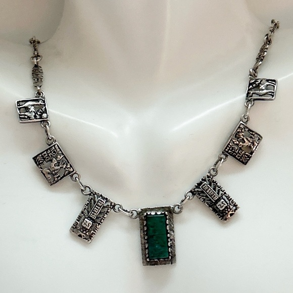 Stunning Vintage Peruvian Jade Tumi Storyteller Sterling Silver Necklace - Picture 3 of 16